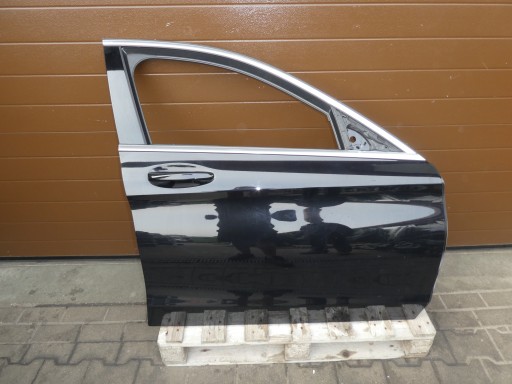 Tür vorne rechts MERCEDES C KLASA A205 komplet schwarze