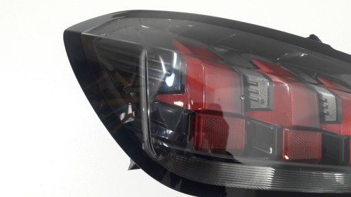 Peugeot 208 II light rear left 9823216780 (R222)