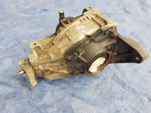 MERCEDES C KLASA W205 differenciál hátsó differenciál 2053508507 3.06