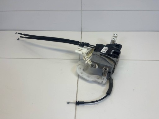 lock door front left side Hyundai Tucson 3 facelift 2019 81310D3010