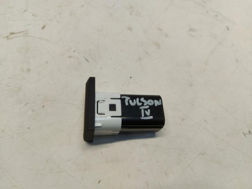 Hyundai Tucson IV adapter PORT USB 96125N9000