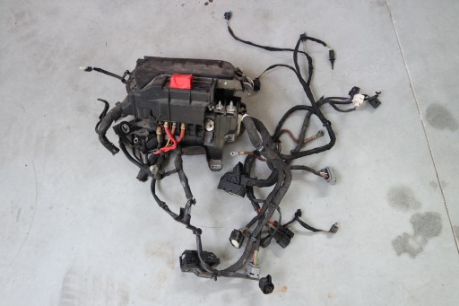 Блок запобіжників повний джгут mercedes gla w156 x156