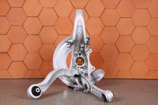 BMW 8 G14 G15 G16 swing of the pivot of the arm right right front 6884386
