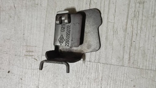 Nissan Qashqai 16r 1.5dci console holder