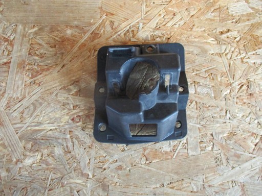 SUPPORT PLAQUE LAVE PHARE GAUCHE SKODA OCTAVIA III LIFT 5E0