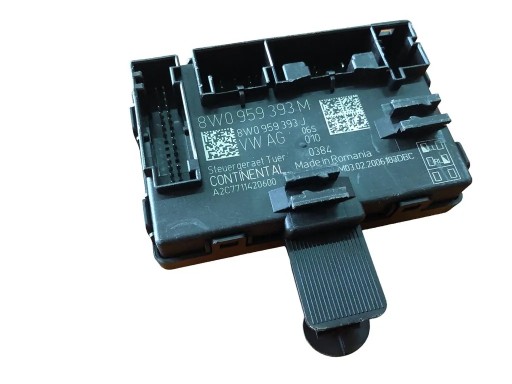 AUDI A4 b9 модуль двері 8W0959393M