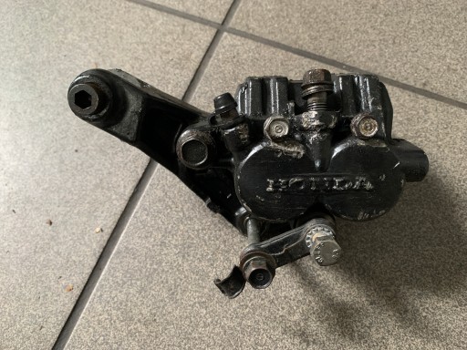 Honda GL GoldWing 1200 передній гальмівний супорт