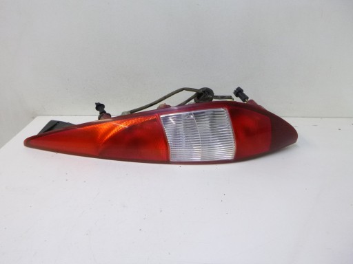light rear Ford Mondeo III Kombi 2003r.