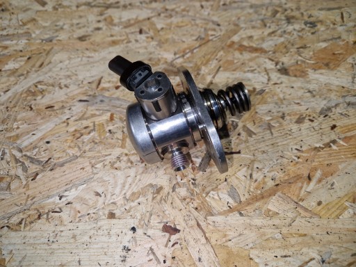 Pompa alimentazione carburante BMW X1 F48 F46 MINI F56 F44 2.0TB 0261520521