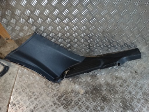 cover of the threshold rear left MERCEDES GLB X247 W247 1 9