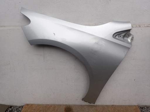 fender left front front MERCEDES B KLASA 247
