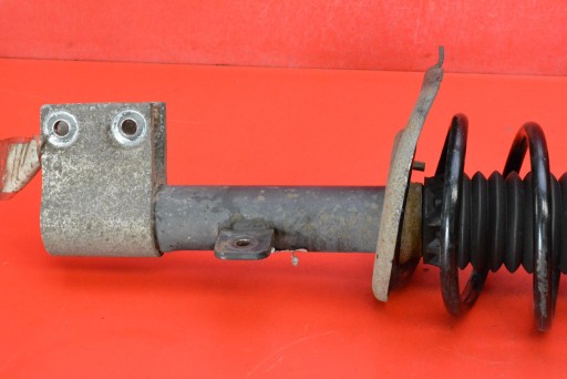 shock absorber right front PEUGEOT 5008 1 and 1.6 HDI 109 KM 09-13