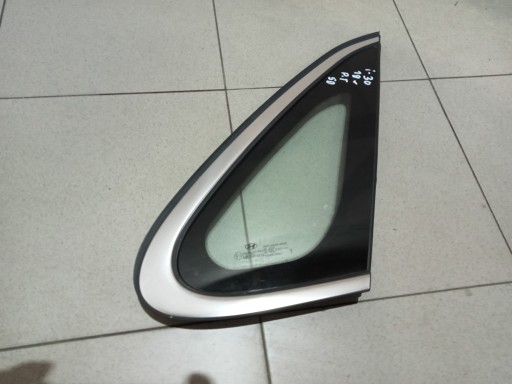 Hyundai i30 III 17-20 заднее правое стекло HB