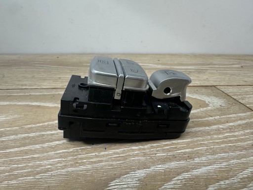 Bouton Vitres ROLETY BMW SERIA 7 G11 G12 9382504