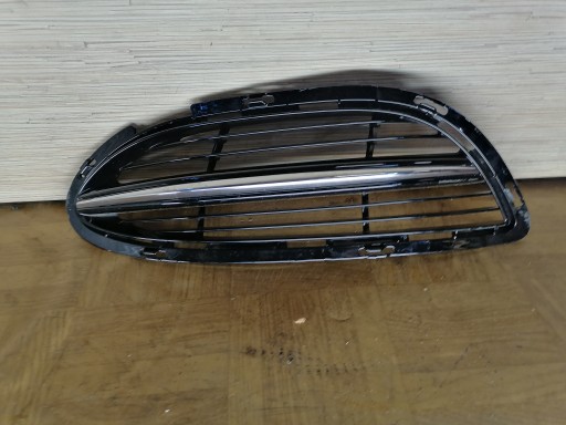 MERCEDES S W222 Решітка ліва передня A2228850224
