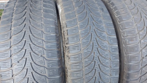 BRIDGESTONE BLIZZAK LM-80 225/60R18 Reifen Winter- 4,5mm