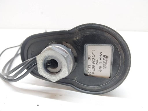 antenne carrosserie 1U0035507A Skoda Superb et (2001-2008)