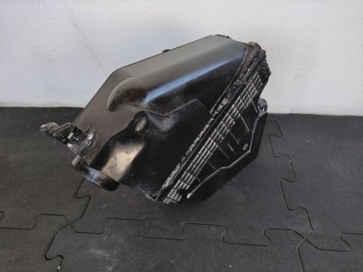 Воздушный фильтр BMW F25 F25 F10 F11 8519138 дизель