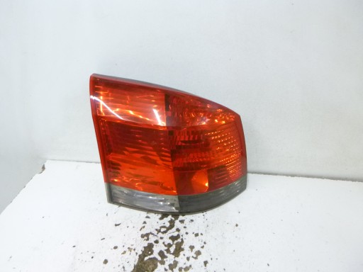 light rear left Opel Signum Przedlift 13191349 GM CC 2003-2005 Europa