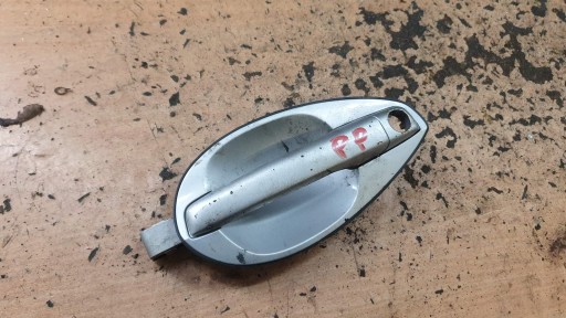 CUPE20 - HYUNDAI COUPE II НАРУЖНАЯ РУЧКА ДВЕРИ ПРАВАЯ ПЕРЕДНЯЯ