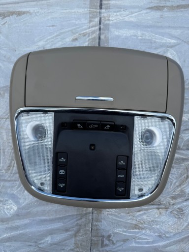 JEEP GRAND CHEROKEE WK2 FANALE CIELO INTERNO OSWIETLENIE cabina P68225633AA