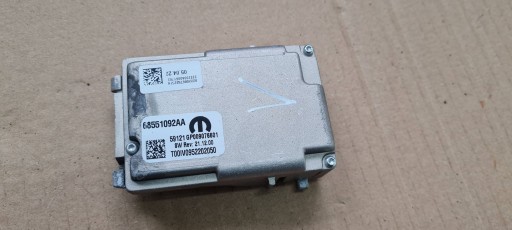 Chrysler pacifica 2022 камера слежения за полосой движения на лобовом стекле 68551092aa