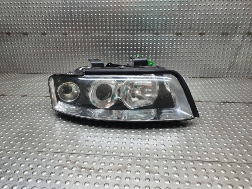 light REFLEKTOR right front XENON 8E0941030T AUDI A4 B6 00-04 NIE KLEJONA