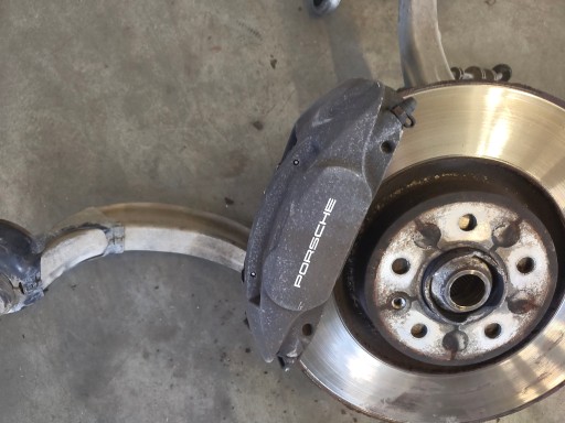 PORSCHE MACAN 95B 2.0T right front swing of the arm caliper disc