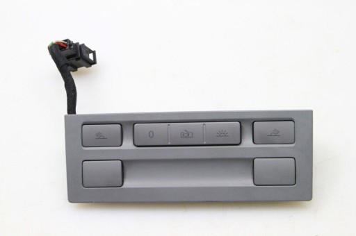 ЛАМПА КАБИНЫ 7L6868349M VW TOUAREG И 7L