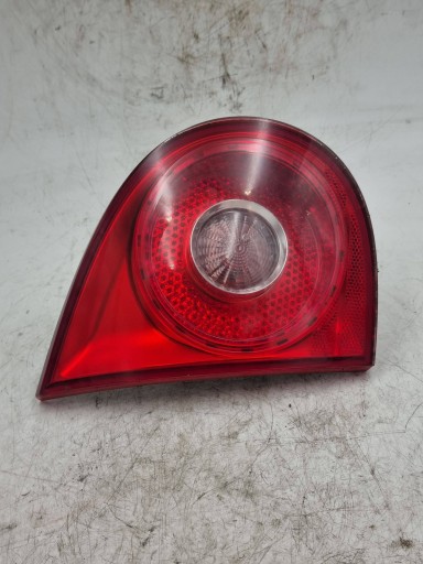 far lijevi stražnji dio VW Golf V HB u prtljažniku 1K6945093E original