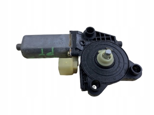 MERCEDES W203 mini motor windows right rear part 0130822007