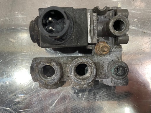 2038655 - Электромагнитный Клапан Scania R