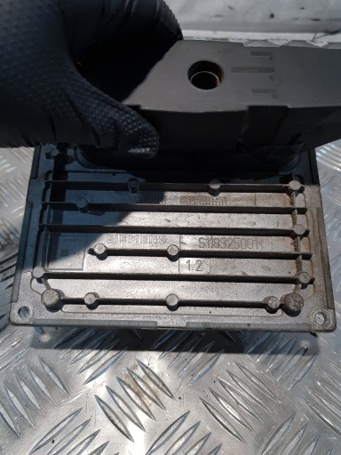 control unit of the engine FORD FIESTA MK6 1.2B 3S61-12A650-BC, S118107010C