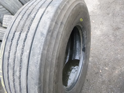 385 / 65R22,5 Bridgestone R-STEER 001 передня