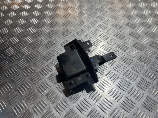 Радар blis датчик відстані лівий kia xceed 19- 99140-j7410