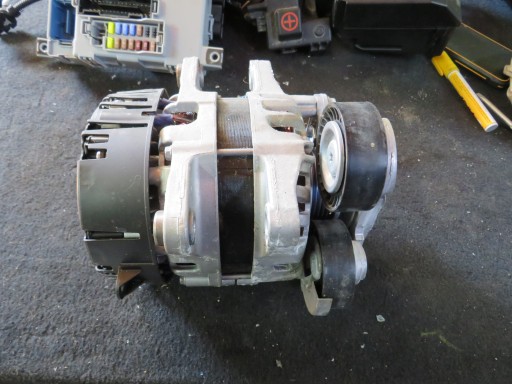 Генератор 2721297g фіат 500 гібрид