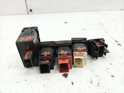 Bouton KOMPLET 96384422XT 96553139XT Fiat Doblo II (2009-)