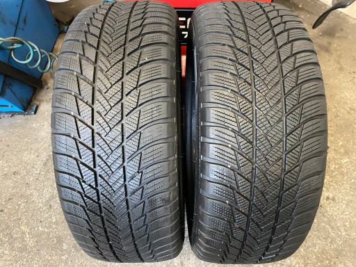 2 tyres winter 225/55R18 Bridgestone Blizzak LM001 7mm 2025r