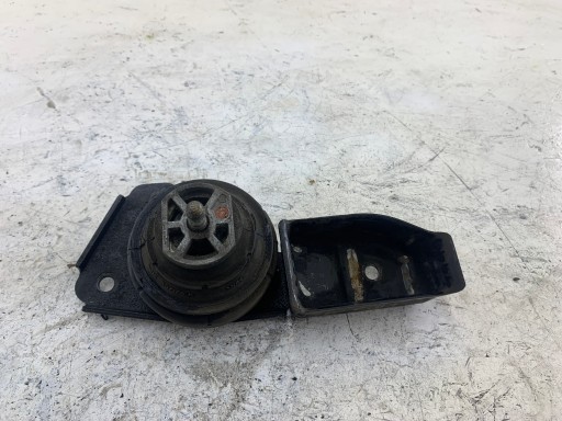 VW SHARAN and SEAT ALHAMBRA GALAXY MK1 engine mount 7M3199132R
