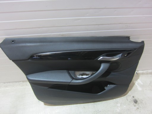 BMW X1 F48 Bok dvere ľavých PRZEDNICH ľavý cierna koža 51417438051 EURO