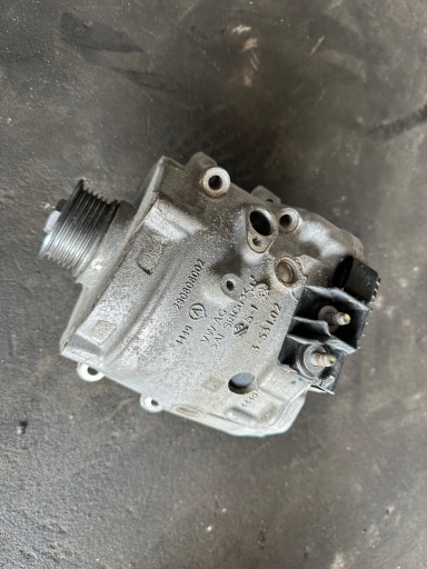 Генератор audi a8 d5 4n0903028n на регенер