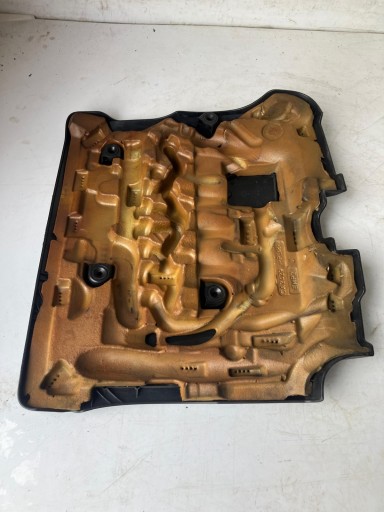 cover upper of the engine PEUGEOT 508 and CITROEN C5 III X7 2.2 HDI 9673558180