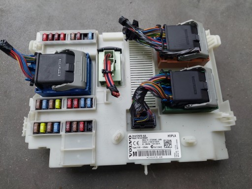 Module fusibles BSI 31412970AA VOLVO S60 II V60 et LIFT 2.0 D4