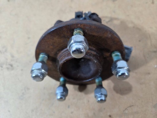 Mazda 3 BL perno mozzo ruote posteriore 3N612C299A (Z613)