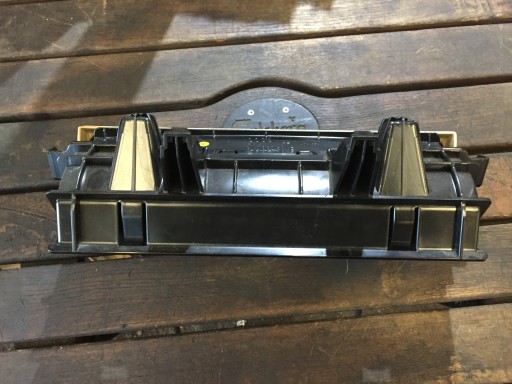AUDI A6 C7 passenger compartment seat front 8K0882601C