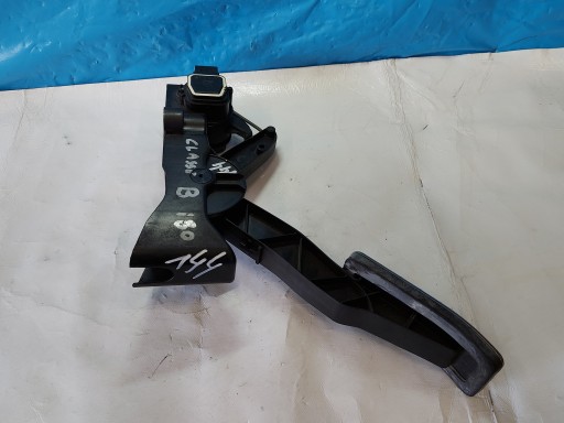 accelerator pedal MERCEDES B KLASA A1693000904