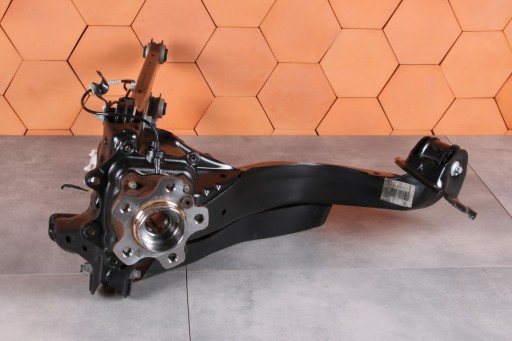 BMW X1 U11 X2 U10 swing of the arm of the pivot right rear part rear 6894210 9690 km!