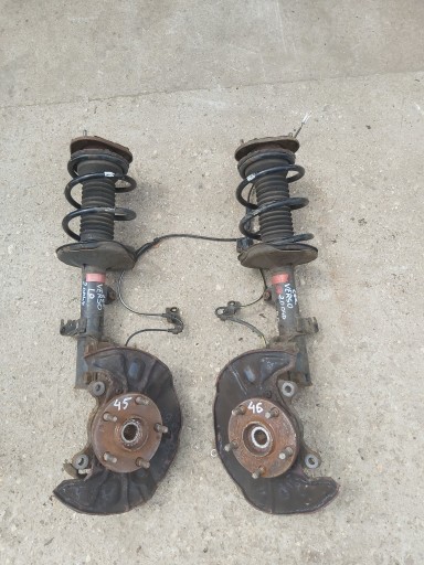 Toyota corolla verso ii mcperson левый 2.0 d4d