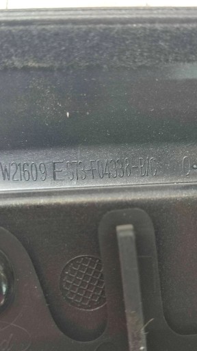 Ford Mondeo MK5 16r 2.0TDCi grid air conditioning devices dekor of the dashboard