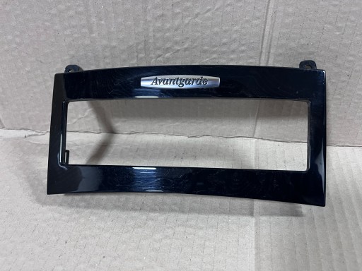 НАКЛАДКА РАМКИ MERCEDES W212 AVANTGARDE A2126807507